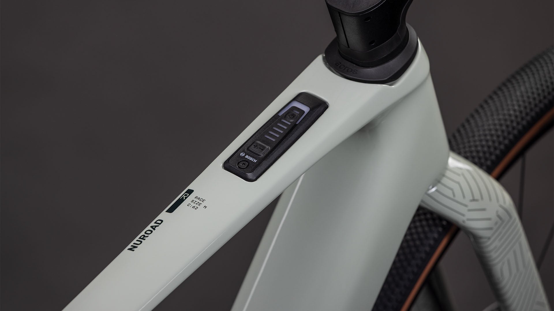 Cube Nuroad Hybrid C:62 Race 400X, écran de contrôle