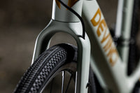 Devinci E-Hatchet Tour Mahle X30, fourche