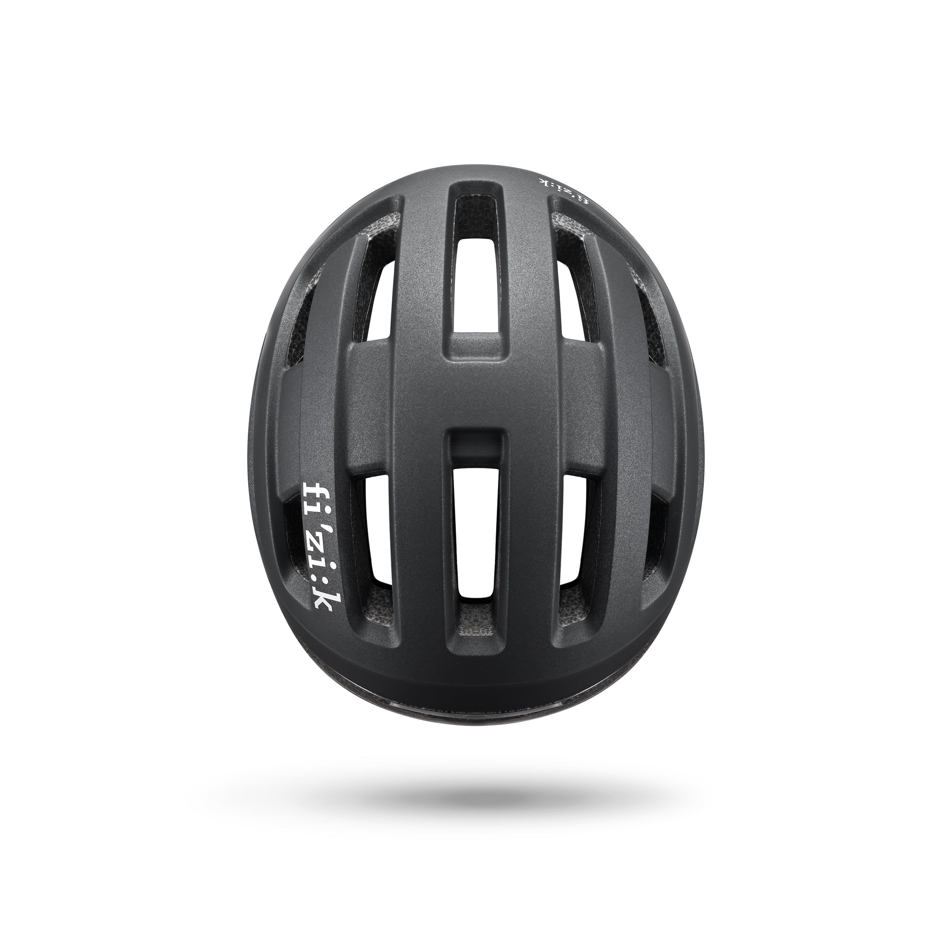 Fizik Kyros, vue de face