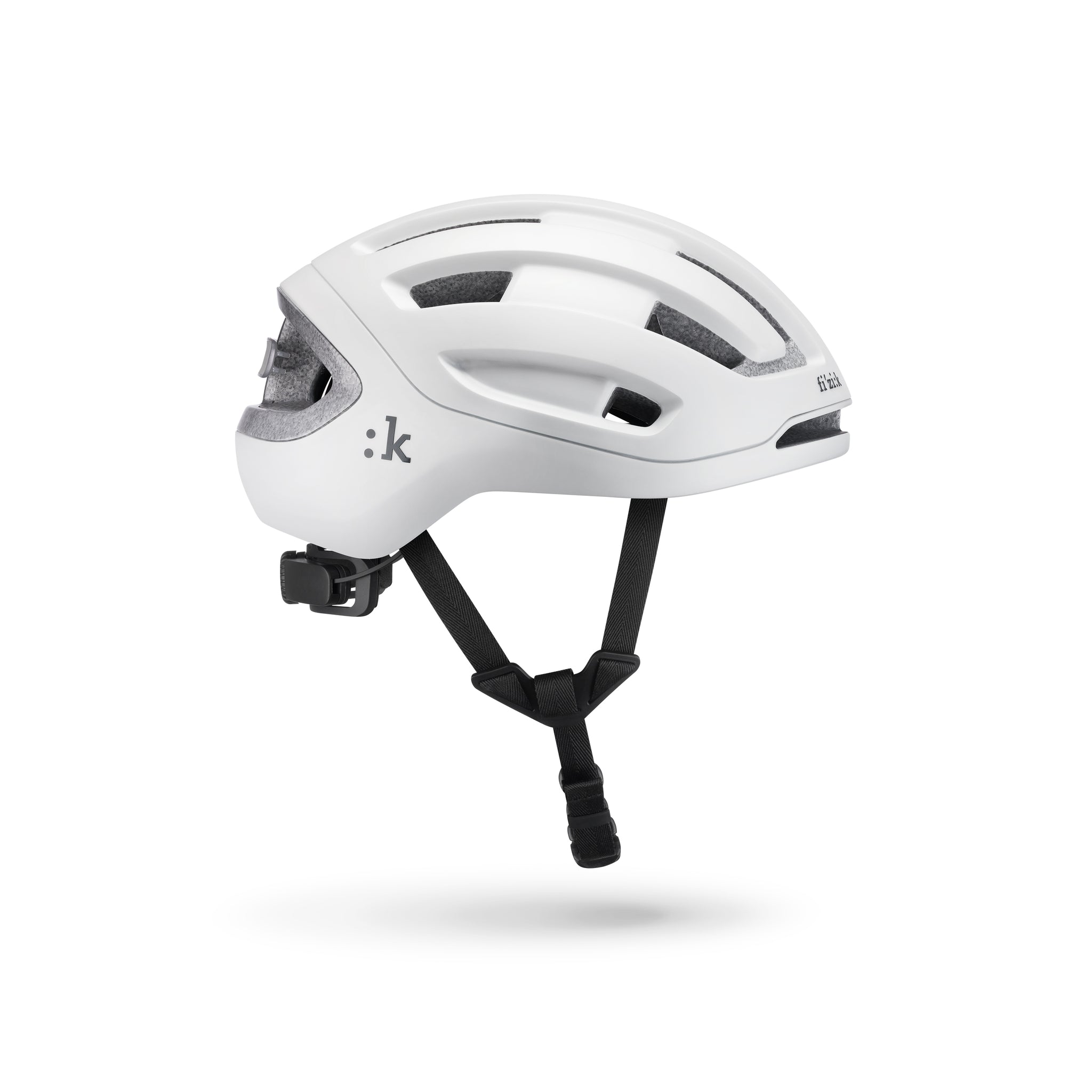 Fizik Kyros, vue de profil