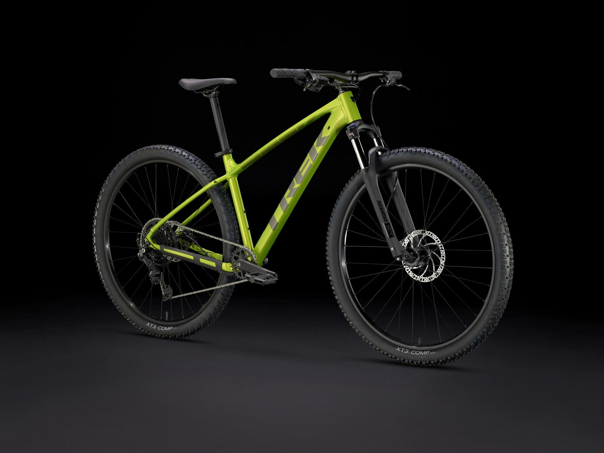 Trek Marlin 5 Gen 3, trois-quarts avant
