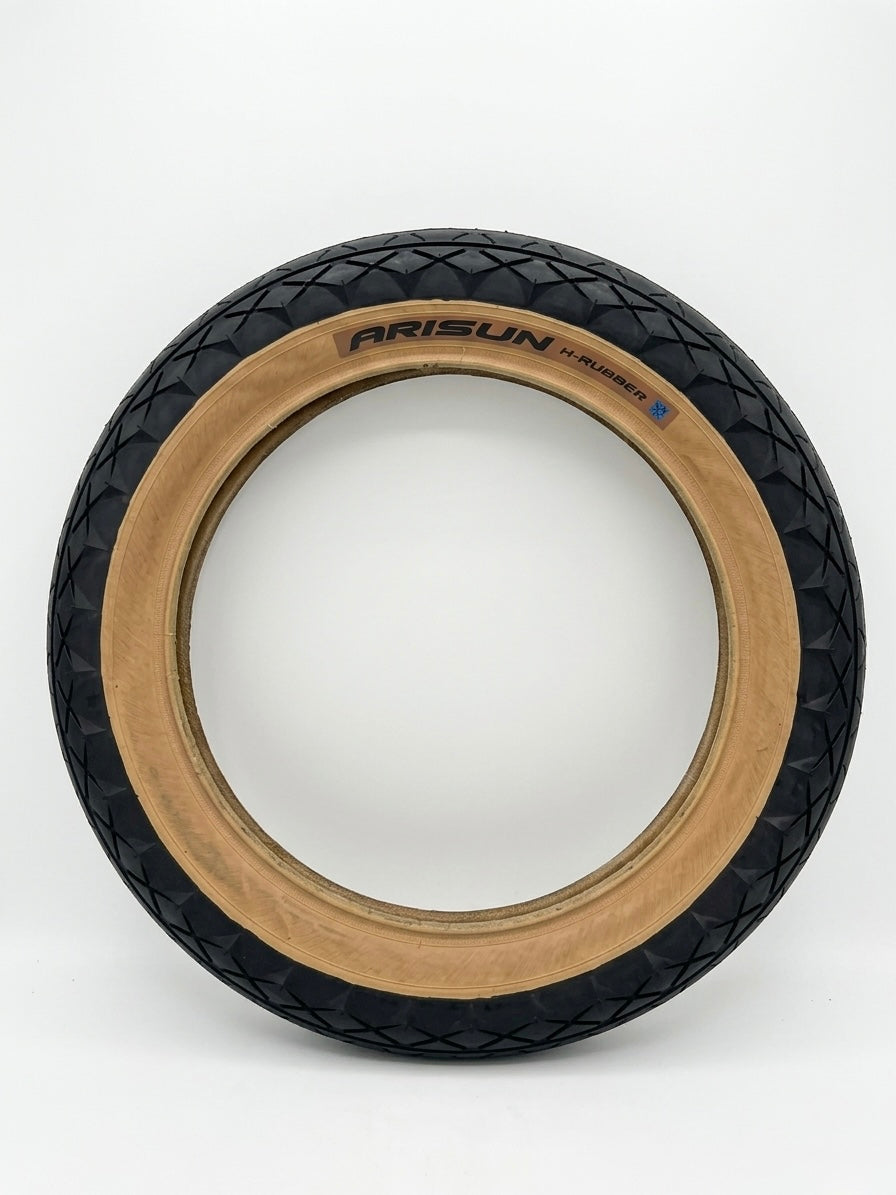 Maui Pneus 20 x 4.0, produit
