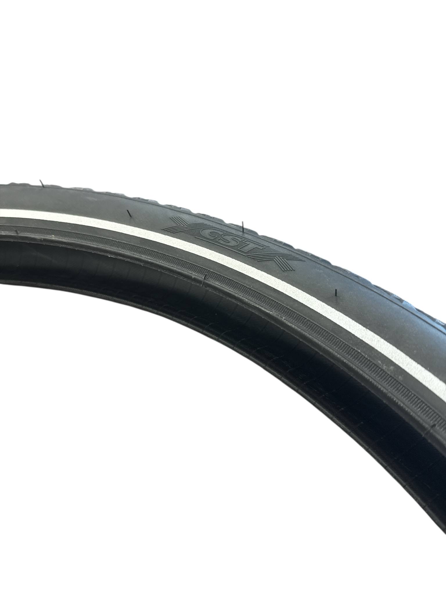 Pneus CST 27.5 x 2.4, détail produit