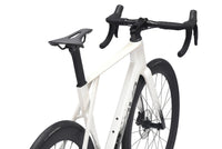 Sava Blade R7 (2027), trois-quarts avant