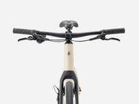 Trek FX Sport AL 3, cockpit