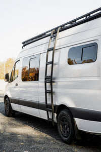 VAN D'ICI Échelle latérale - Ford Transit toit haut, profil droit