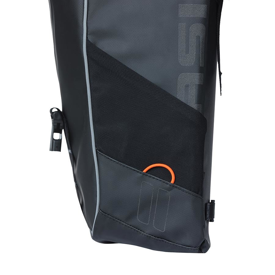 Sacoche Basil Miles MIK 34L Noir/Orange, détail produit